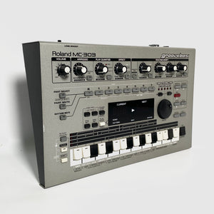 Roland MC-303